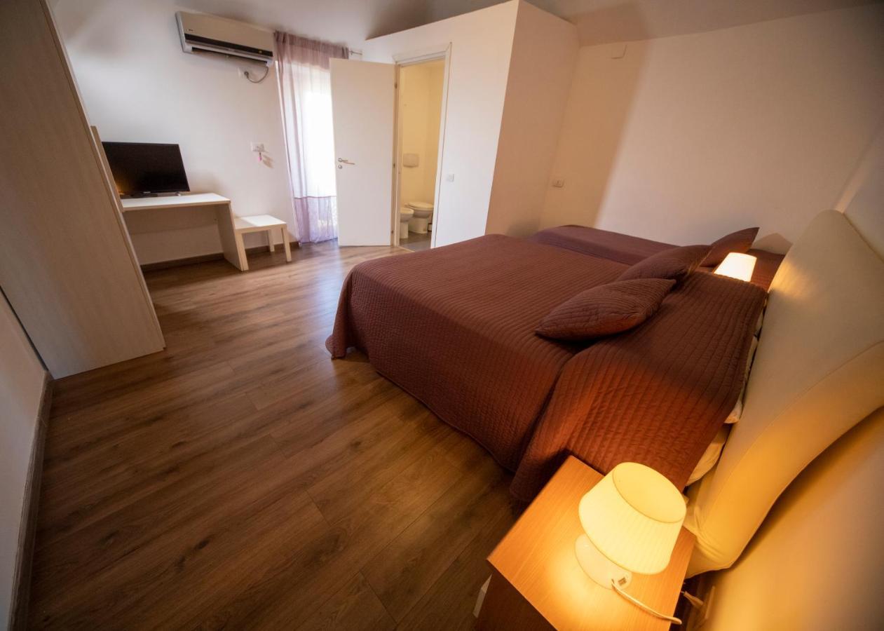 Guest house In Shared - City Center Catania